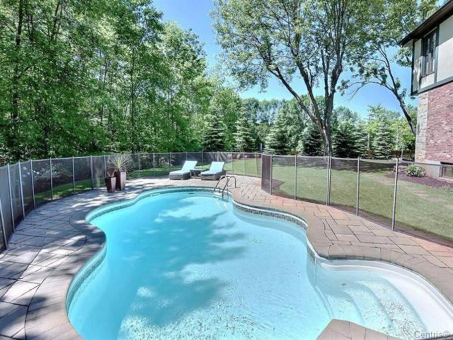 Lulu'S Chalet Villa Montreal Exterior photo