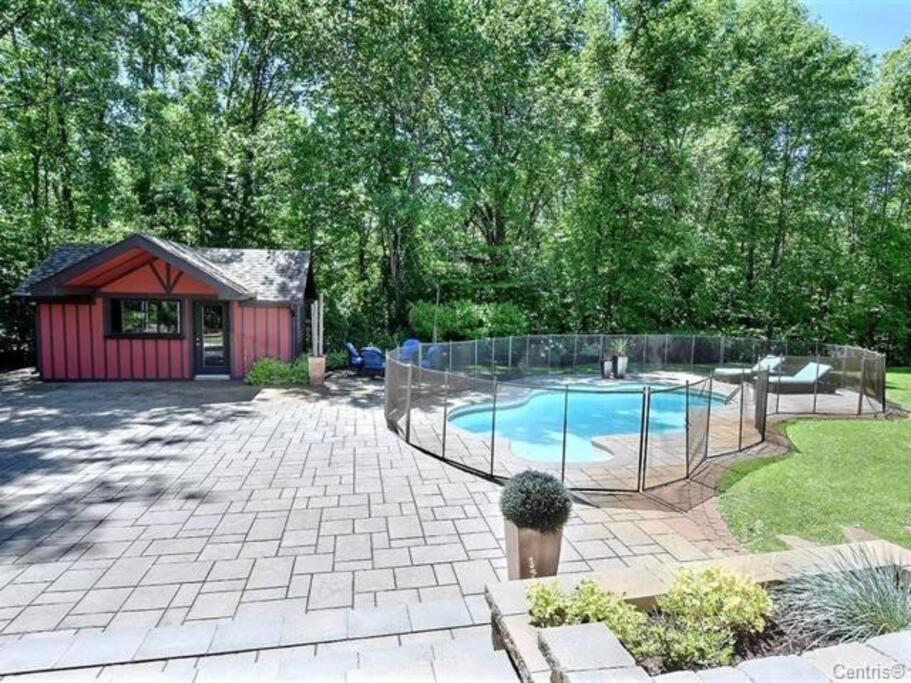 Lulu'S Chalet Villa Montreal Exterior photo